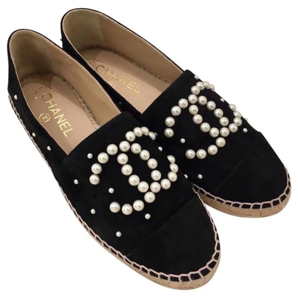 Chanel black suede cc pearl espadrille